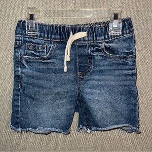 Old Navy size 2t stretchy distressed Blue Denim Shorts
